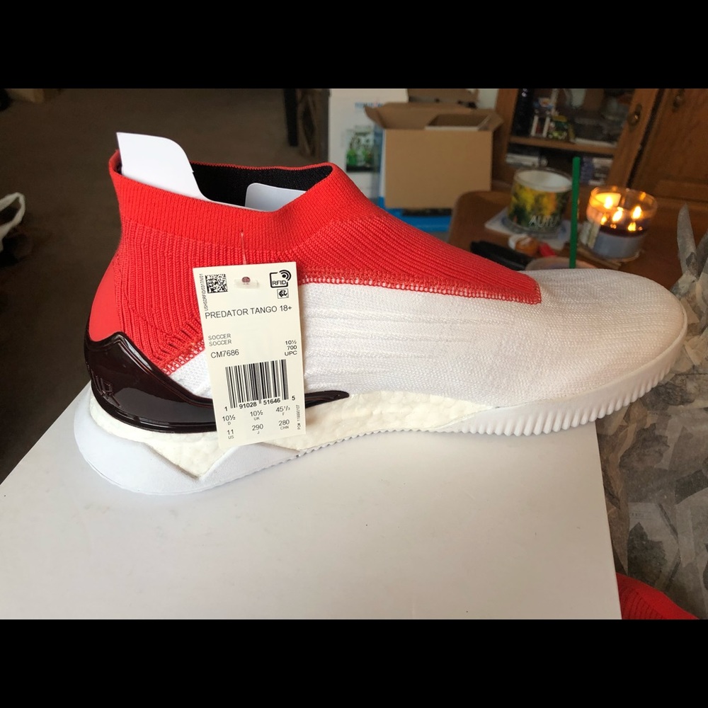 Brand new Adidas Predator Tango sneakers - Picture 2 of 5